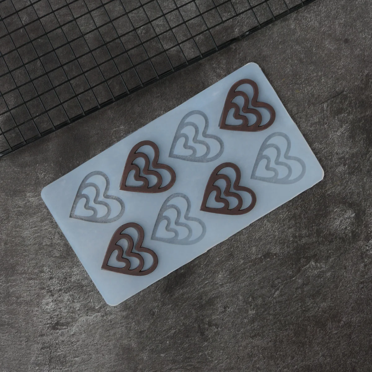 Hollow Out Heart Shape Chocolate Stencil Cup Cake Decorating  Silicone Mold Transfer Sheet Baking Chablon DIY Chocolate Chip