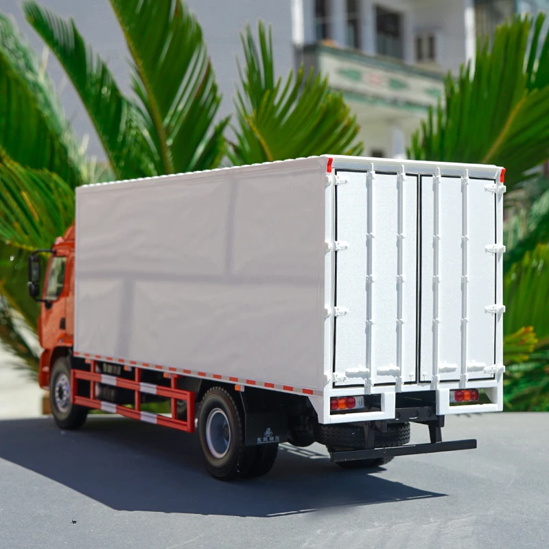 Original 1/24 Dongfeng Chenglong M3 Light Truck Model 1:24 M3 Truck Model for Sale