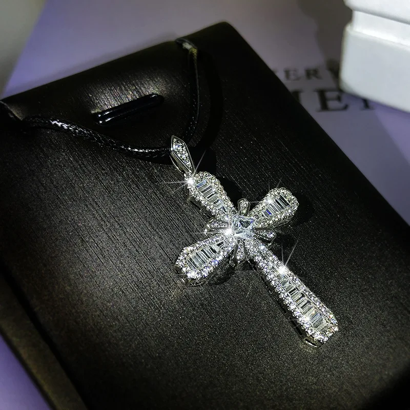 Exquisite White Zircon Cross Pendant Necklace Women\'s 925 Silver Geometric Cute/Romantic Chain Birthday Party Engagement Jewelry