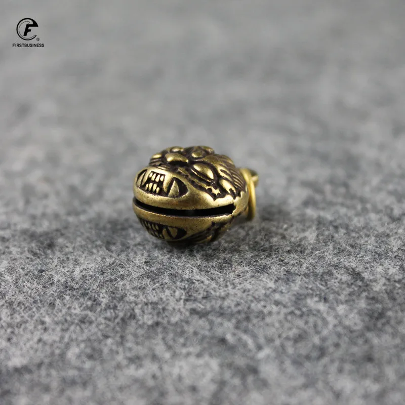 Vintage Antirust Brass Bell Good Luck Tinkle Bell Mini Portable KeyChain Home Office Decoration Toy Gift Pendant For Pet Animal
