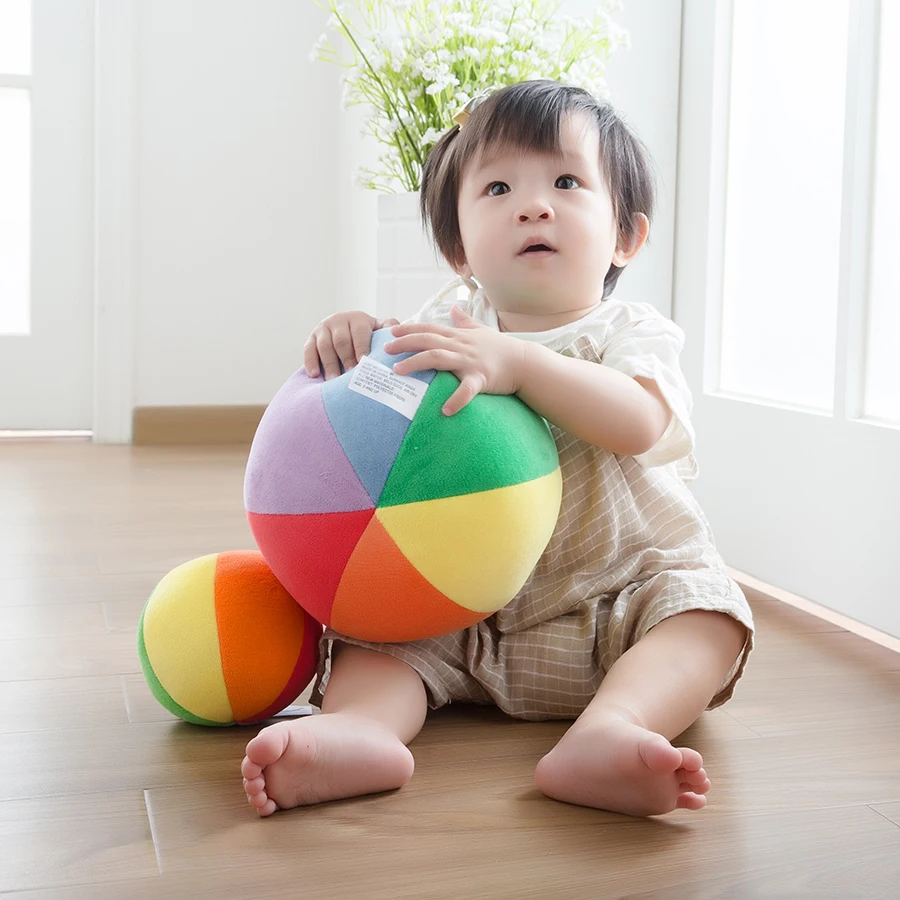 Juguete de peluche de aprendizaje y educación para bebé, bola colorida grande con campana, tamaño grande de 0 a 1 año, 20cm