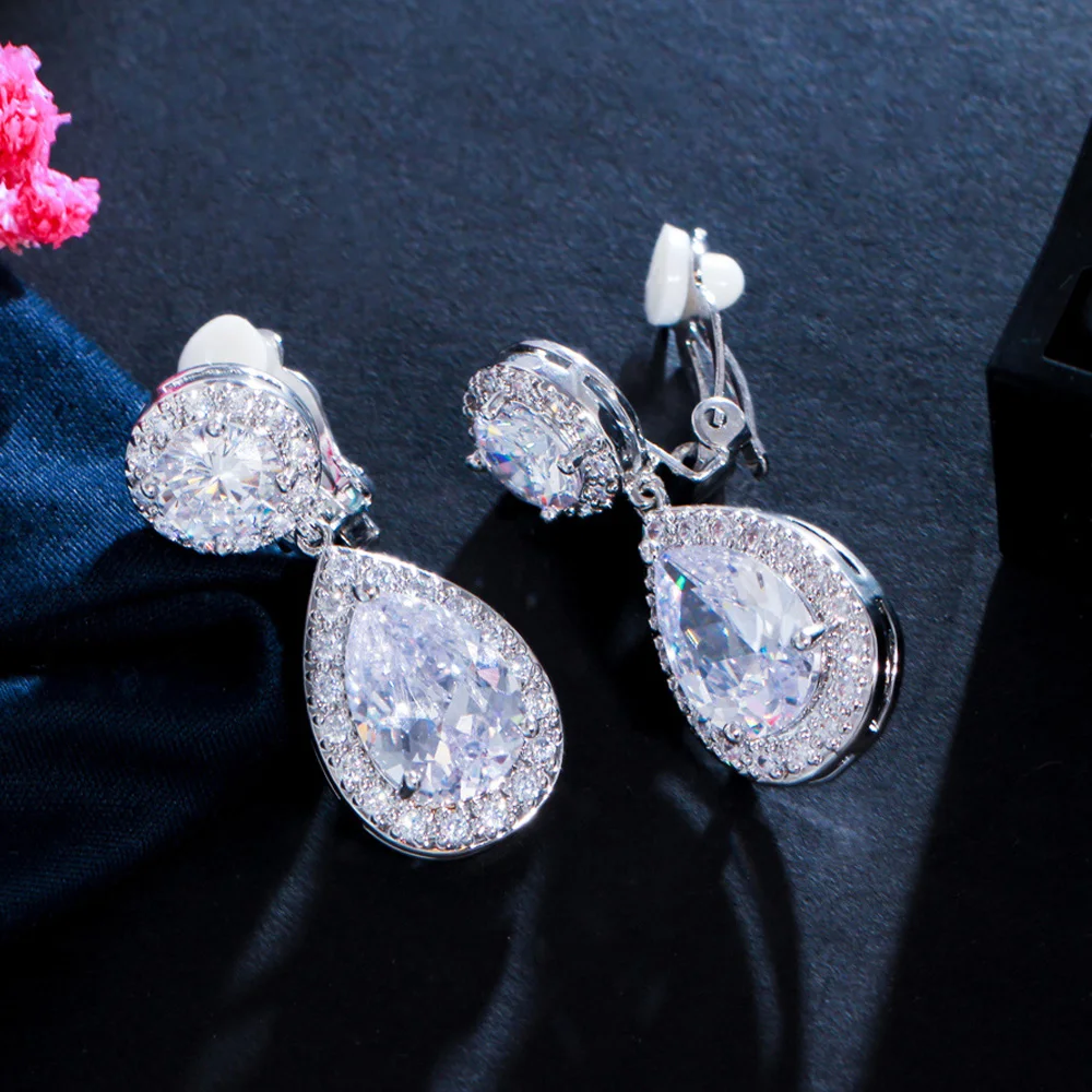 CWWZircons nie przebite ucho projekt dynda kropla wody sześcienny z cyrkoniami kryształ ślub Bridal klip na kolczyk bez Piercing CZ102