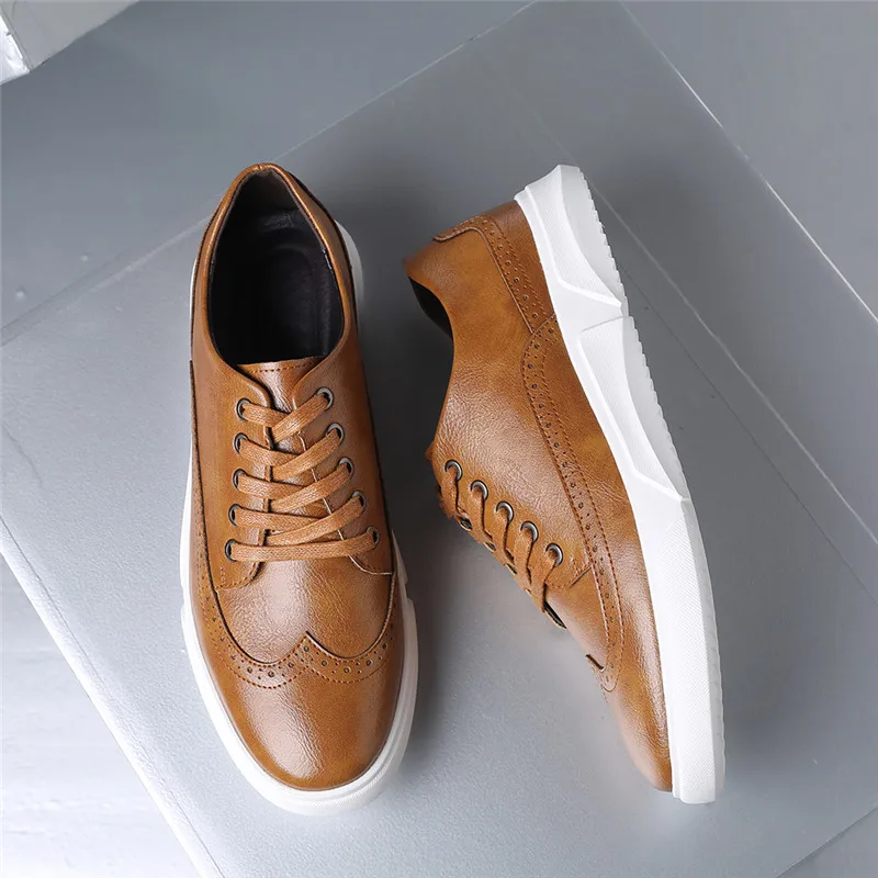 Yomior Classic Luxury Men Casual Shoes Autumn British High Quality Dress Leather Shoes Lace-Up Breathable Loafers Brogue Shoes