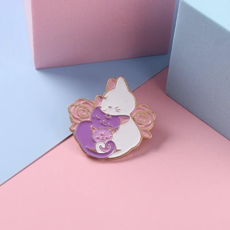 Japanese Small Fresh Cartoon Cute Cat Metal Enamel Brooch New Product Pink Girl Flower Animal Badge Children's Gift Jewelry