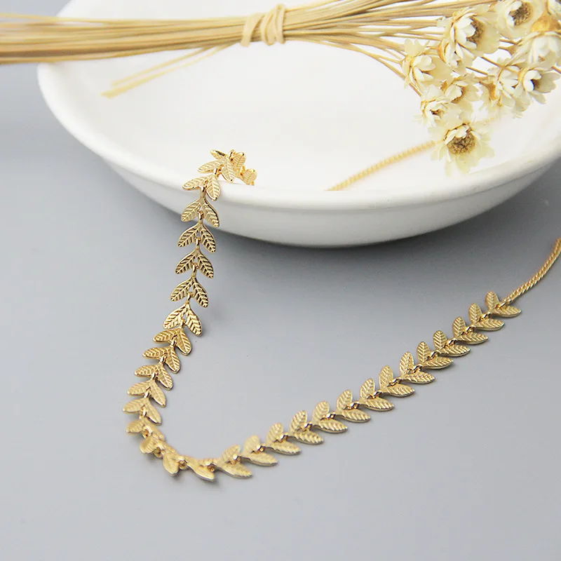 

Silvology Gold Leaves Choker Necklace 925 Sterling Silver 18K Gold Elegant Necklace for Women New Silver 925 Fashionable Jewelry