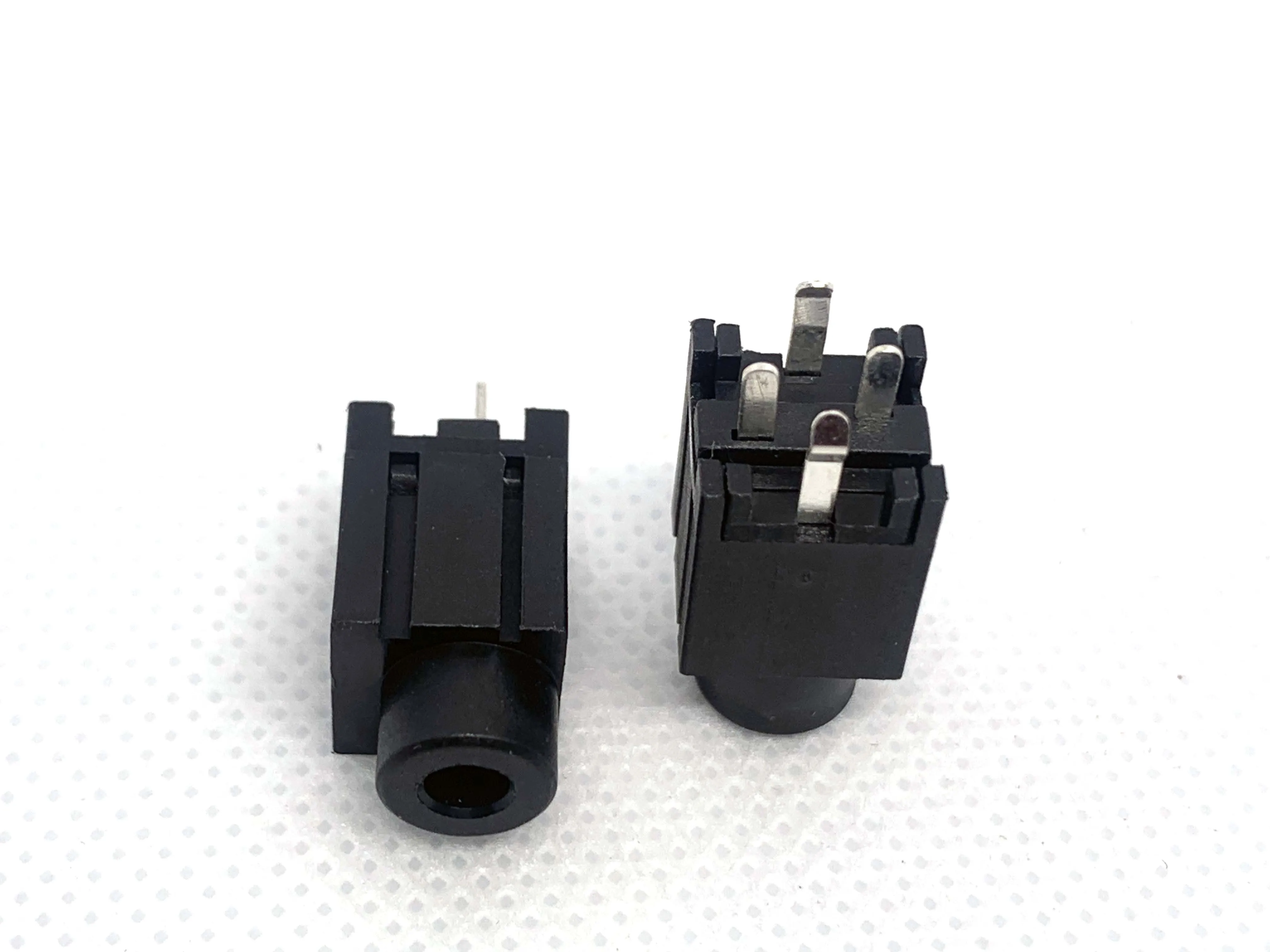 10 قطعة PJ-342 في خط جهاز التحكم في الصوت 3.5 مللي متر سماعة جاك رئيس البلاستيك الأسود العمودي 4Pin DIP ل هيكل الكمبيوتر audioالمقبس #5