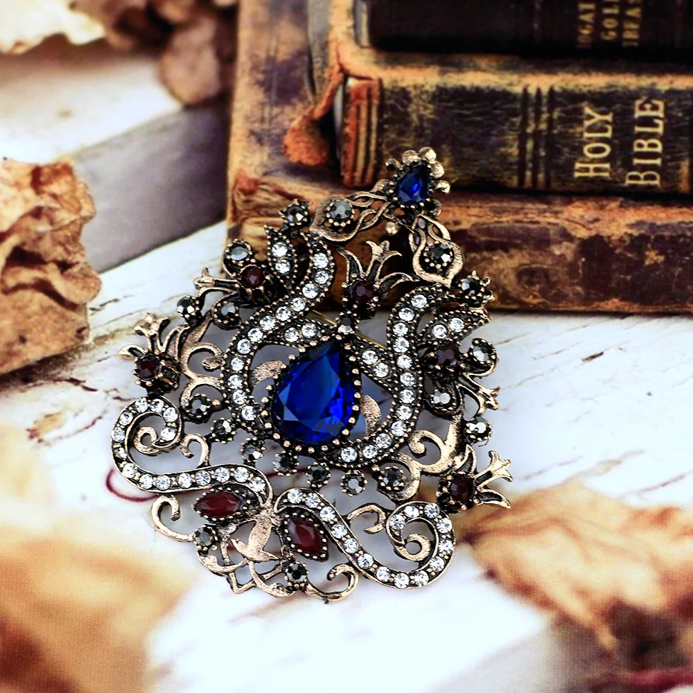 Sunspicems Vintage Turkish Flower Brooch Pins for Women Gray Rhinestone Retro Gold Color Boho Ethnic Banquet Jewelry Gift 2020