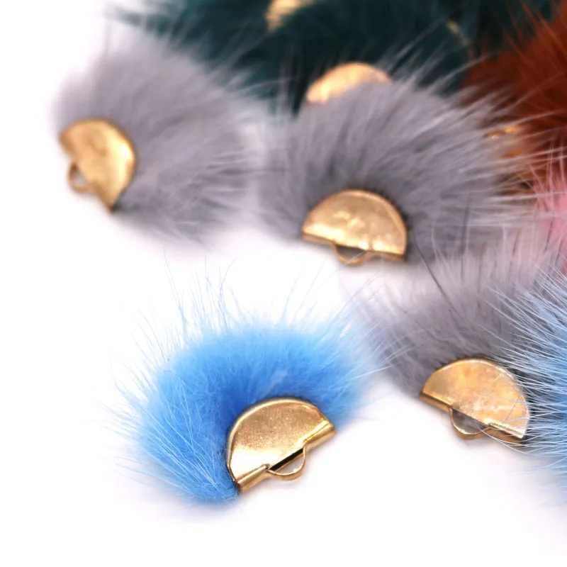 

100pcs/lot Soft Fur Tassel Sector Shape Charms 35x28mm Beautiful Pendant Findings for Earring Necklace Jewelry Making Materials