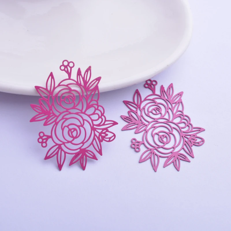 30 Stück AB6267 31*39,6mm Filigrane Rosen-Anhänger DIY Ohrring Anhänger Hängender Schmuck Dekoration – Detail 10