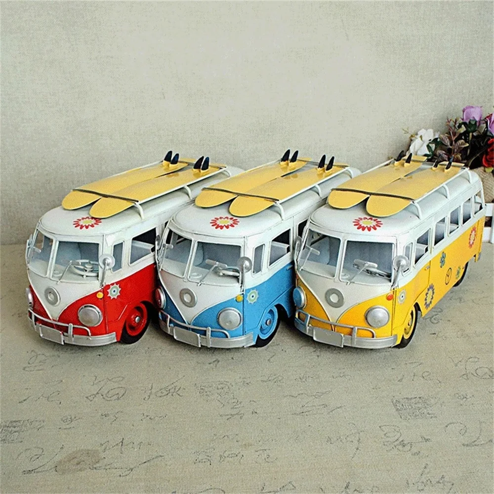 1:24 Scale Retro Car Bus Children's Educational Toys,Green Red Color Miniature Car Collectible Toys for Birthday Gift