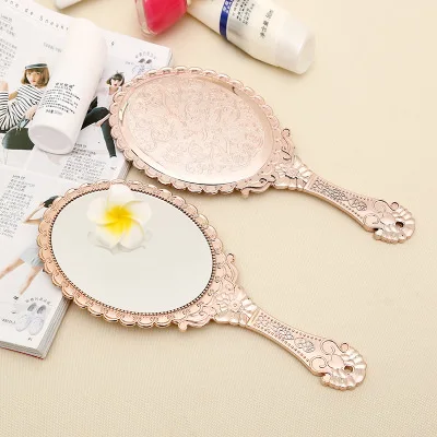 New hand-held mirror HD handle make-up mirror Korean retro pattern beauty mirror European portable mirror princess