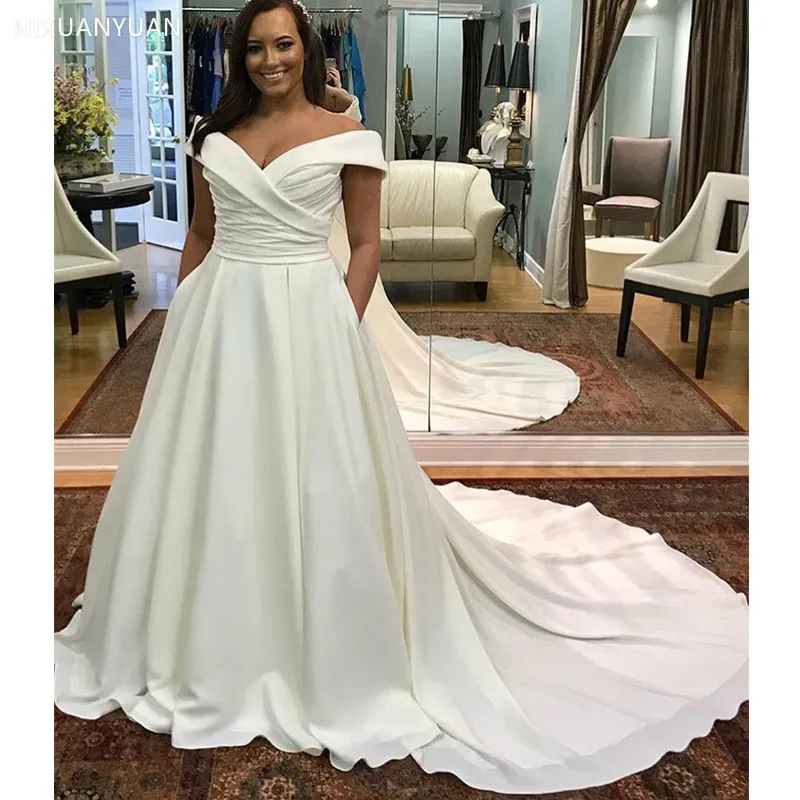 Off Shoulder Plus Size Trouwjurk Boothals Wit Ivoor Robe De Mariee Pleats Satin Zipper Terug Bridal Dress Kapel trein