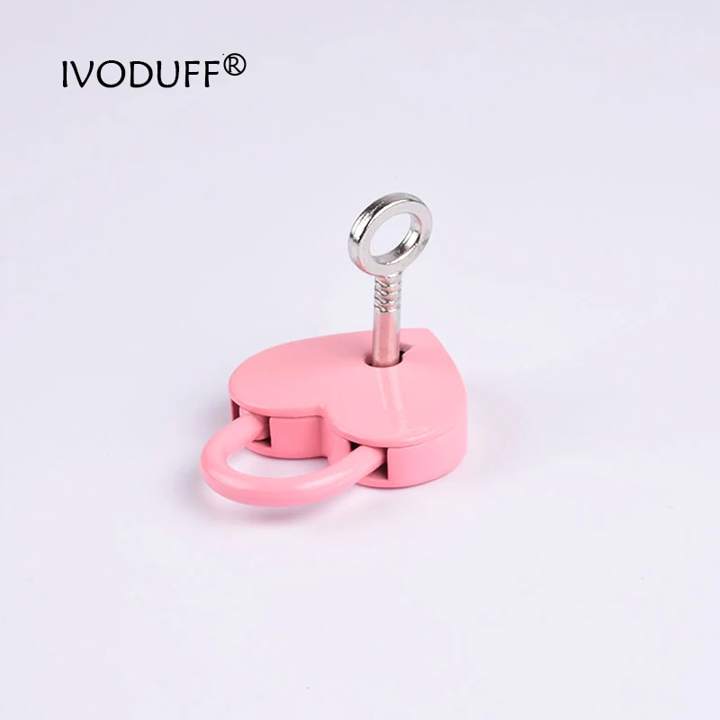 Heart Lock Lovely Pink  Metal Padlock With Heart Shape For Bag Decoration  30x39mm