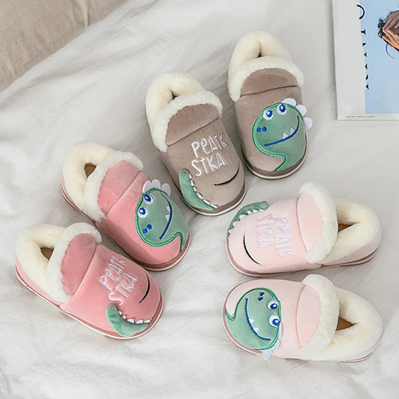 

2T-10T Kids Dinosaur Thick Plus Plush Indoor Slippers Children Winter Home Heels Covered Cotton Slippers Warm Shoes SA3265