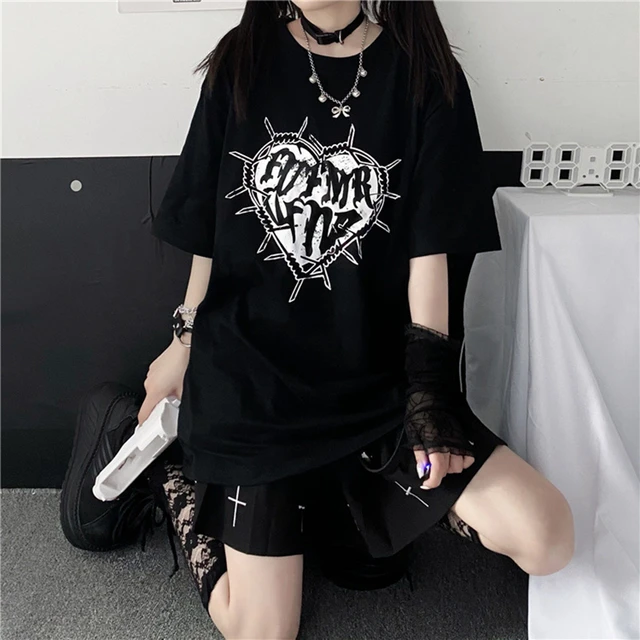 y2k Mall Goth Vintage Print T shirt Women Harajuku Streetwear Dark Gothic Emo Alt Short Sleeve O neck Loose Black Tee Tops