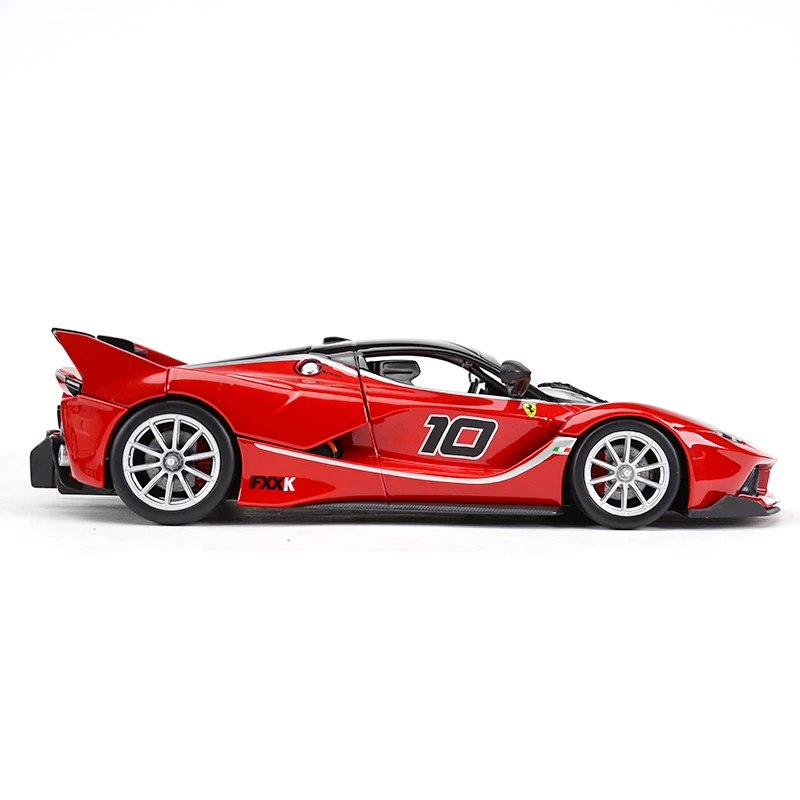 Bburago 1:24 Ferrari FXX K Sports Car Static Die Cast Vehicles Collectible Model Car Toys