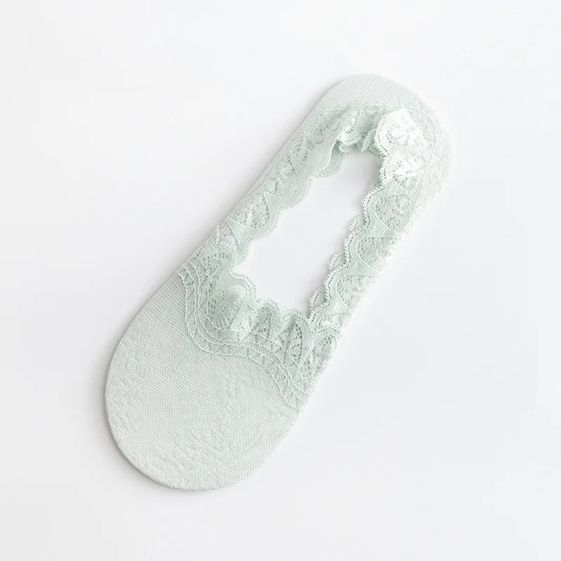 Chaussettes d'été en dentelle pour femmes, Section mince, invisibles, en Silicone, antidérapantes, couleur unie, bateau pour femmes, chaussettes à bouche peu profonde