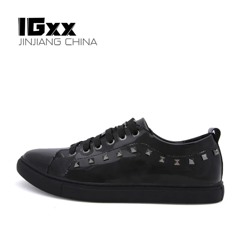 

IGxx Men's Shoes Metal Rivet Band Spikes Shoes For Men Leather Fashion Men's Casual Street Punk Skateboard Shoes