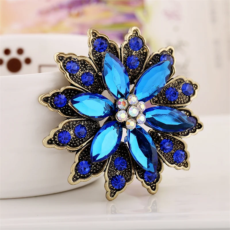 Autumn And Winter High-End Exquisite Brooch Fashion Trendy Retro Exaggerated Gem Flower Accessories Brooch