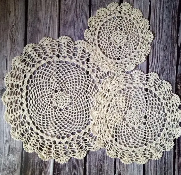 20-40CM Vintage Cotton Crochet Round Cup Mug Doily Glass Coaster Christmas Placemat Table Napkins For Kitchen Wedding Decoration