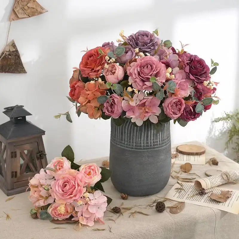 Künstliche Blumen, Retro-Seidenrosen-Blumenstrauß, Hortensien, Pfingstrosen, Vintage-Brautstrauß, künstliche Pflanzen, Dekoration für Zuhause und Hochzeiten, Accessoires. – Detail 2