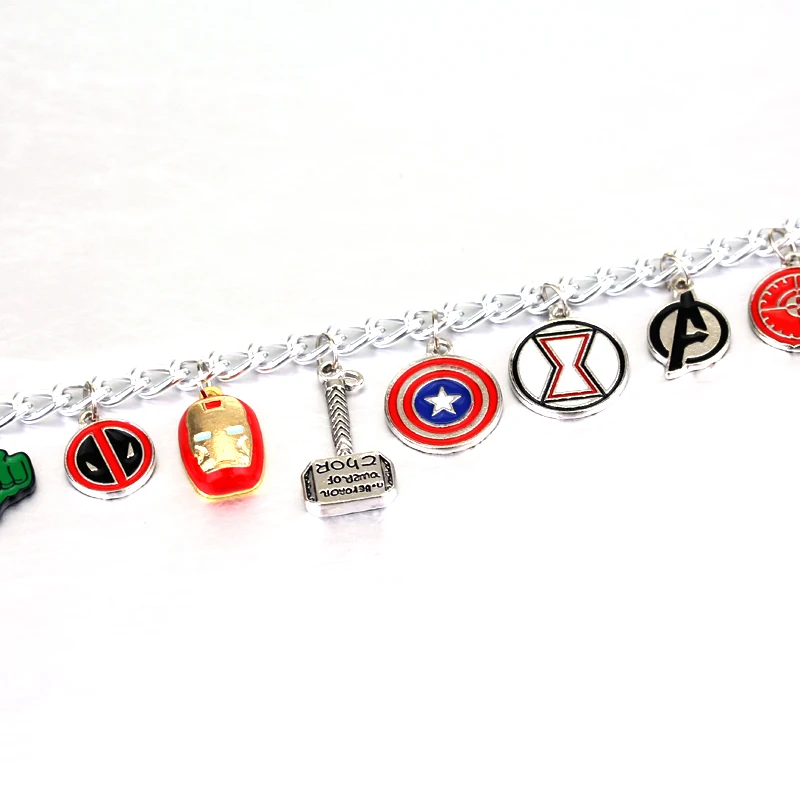 Marvel The Avengers Charms Bracelets for Women with Captain America Iron Man Deadpool Rocky Thor's Hammer Pendant Pulseira