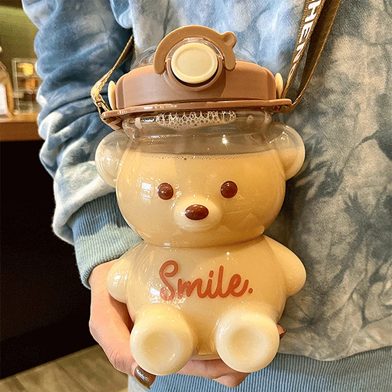 Kawaii Bear Plastic Water Bottle With Straw Portable Strap Cute Kids Bottles For Girls Summer Large Capacity Milk Bubble Tea Cup