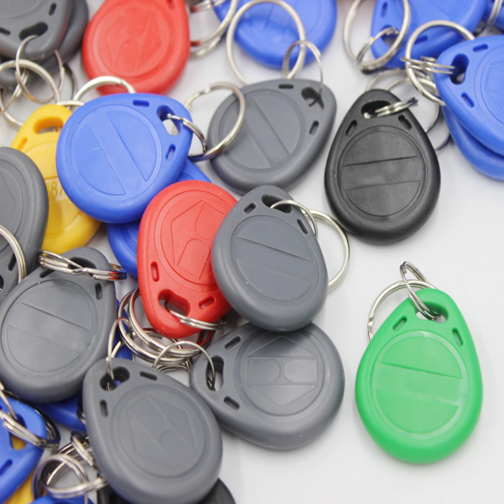 100pcs Waterproof EM4305 T5577 Copy Rewritable Writable Rewrite Duplicate RFID Tag Proximity ID Token Key Keyfobs Ring Clone Car