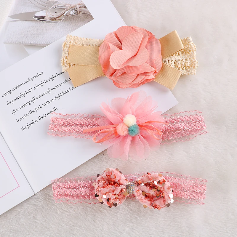 Baby-Stirnband mit Blumen und Schleifen, Kronen-Haarband, Schleifenknoten, Niedliche Kopfbedeckung für Mädchen, Foto-Requisite, 3 Stück/Set – Detail 9