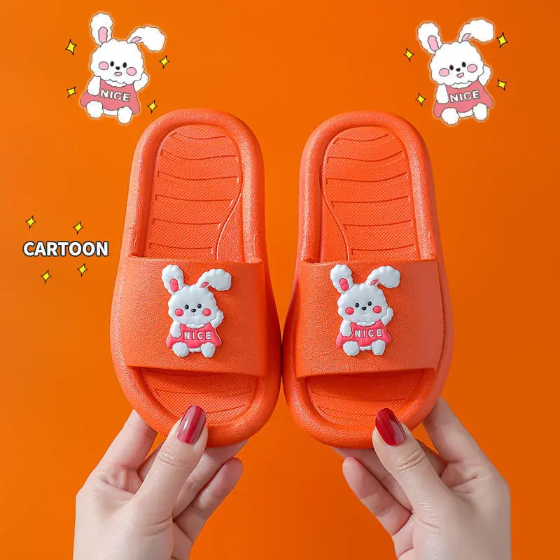 Bär und Kaninchen Cartoon Kinder Hausschuhe Mädchen Junge Sommer Home Bad Schuhe Komfort Nicht-Slip Kinder Hausschuhe Licht Innen schuhe