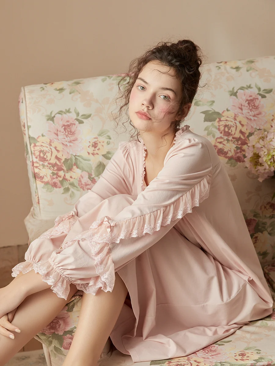 Hanxiuju Vintage Long Nightshirts For Women Royal Princess Delicate Lace Sleeve Loose Solid Color Sweet Sleepwear Home Wear