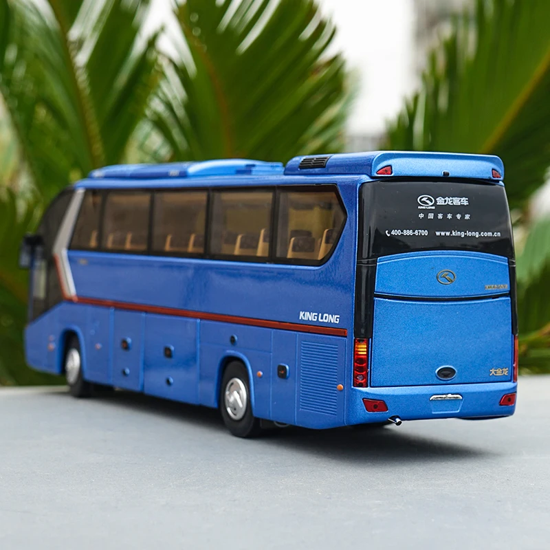 Top Quality Classic 1:38 Xiamen Gold Dragon Longwei Alloy Bus Model with Small Gift