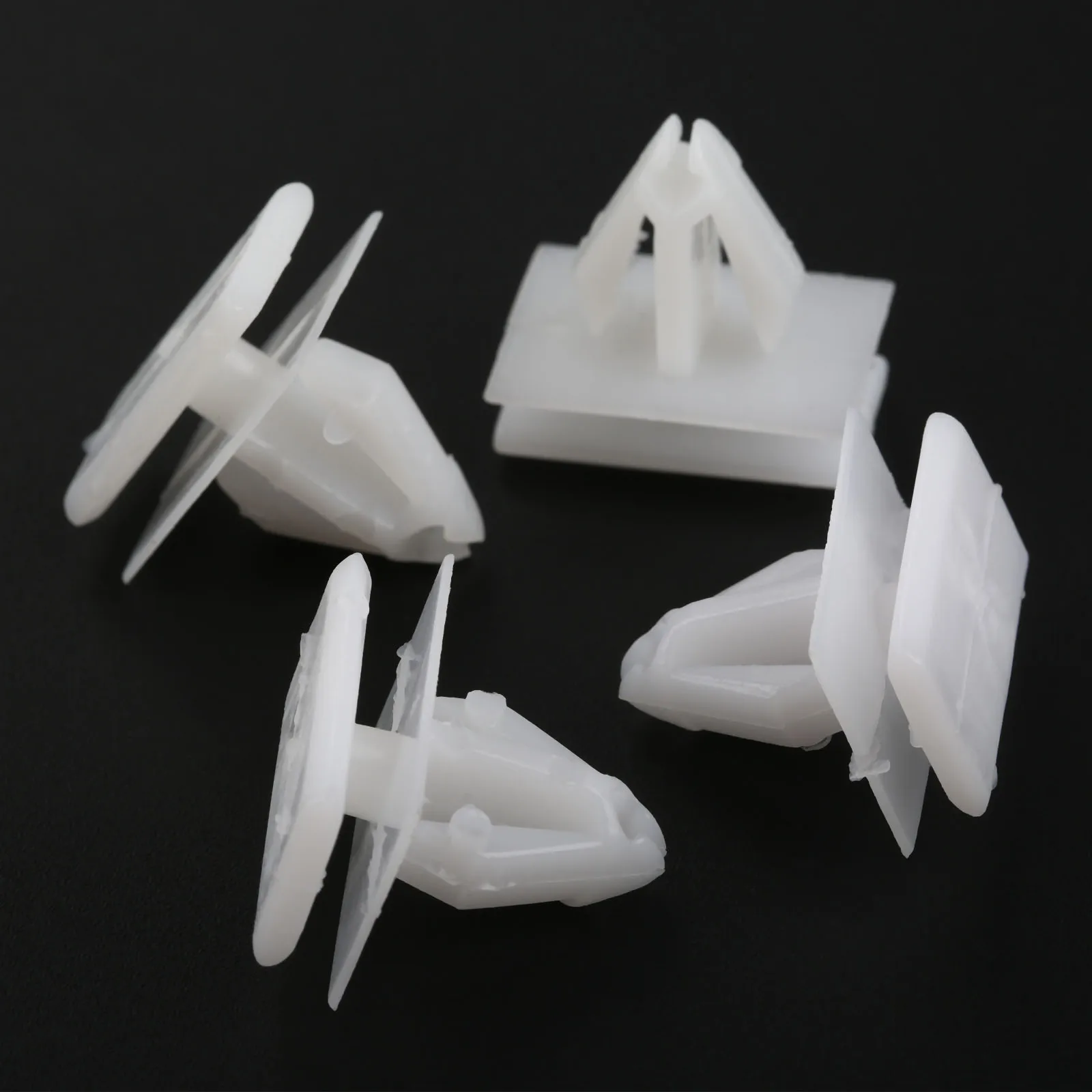 15Pcs Rocker Panel Moulding Auto Fastener Clip Nylon Retainer For G M 25693852 Cadillac Chevy Buick Car Plastic Rivets