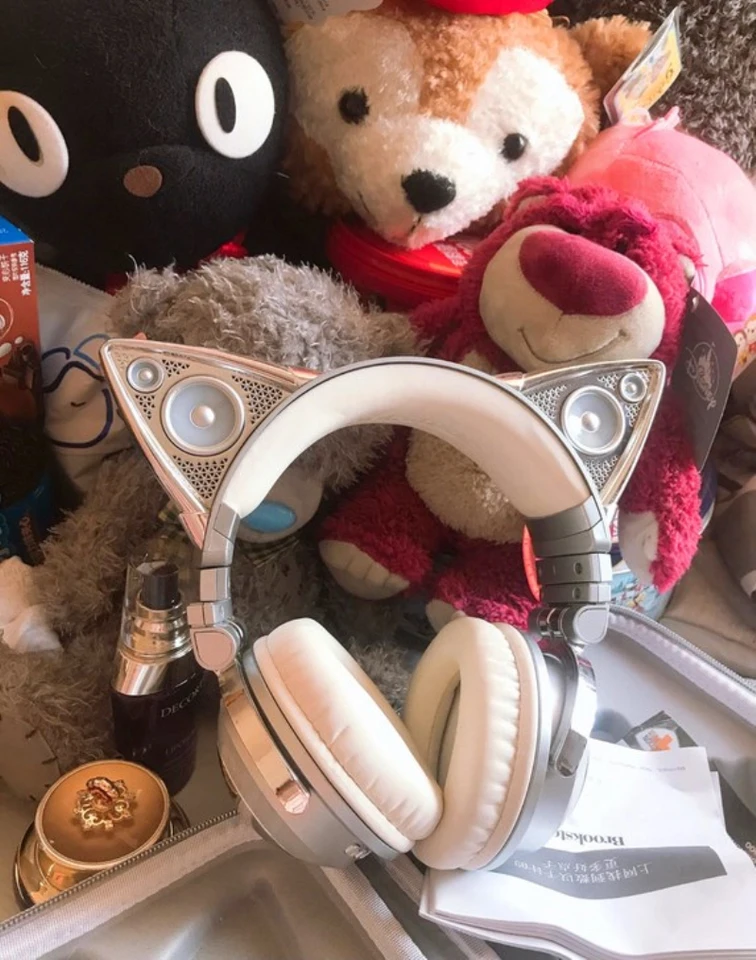 Original Brookstone Cat Ears Wireless Bluetooth Headphone Silver