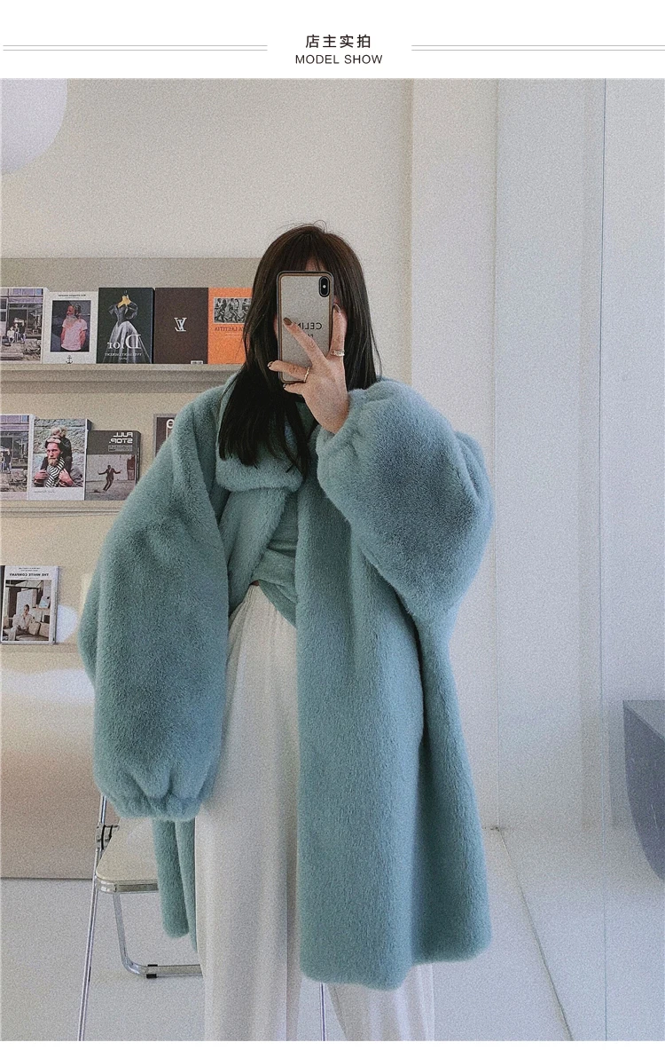 Lautaro Winter Long Oversized Warm Soft Fluffy Faux Fur Coat Women Drop Shoulder Long Sleeve Casual Loose Korean Fashion 2021