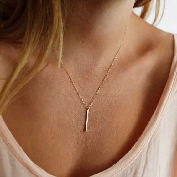 Winzige Herz-Choker-Halskette für Frauen, silberfarbene Kette, kleine Liebes-Halskette, Anhänger am Hals, böhmische Choker-Halskette, Schmuck – Detail 9