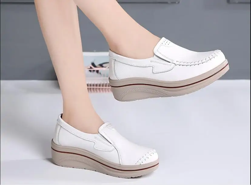 Рисунок 3 - Кроссовки женские из натуральной кожи