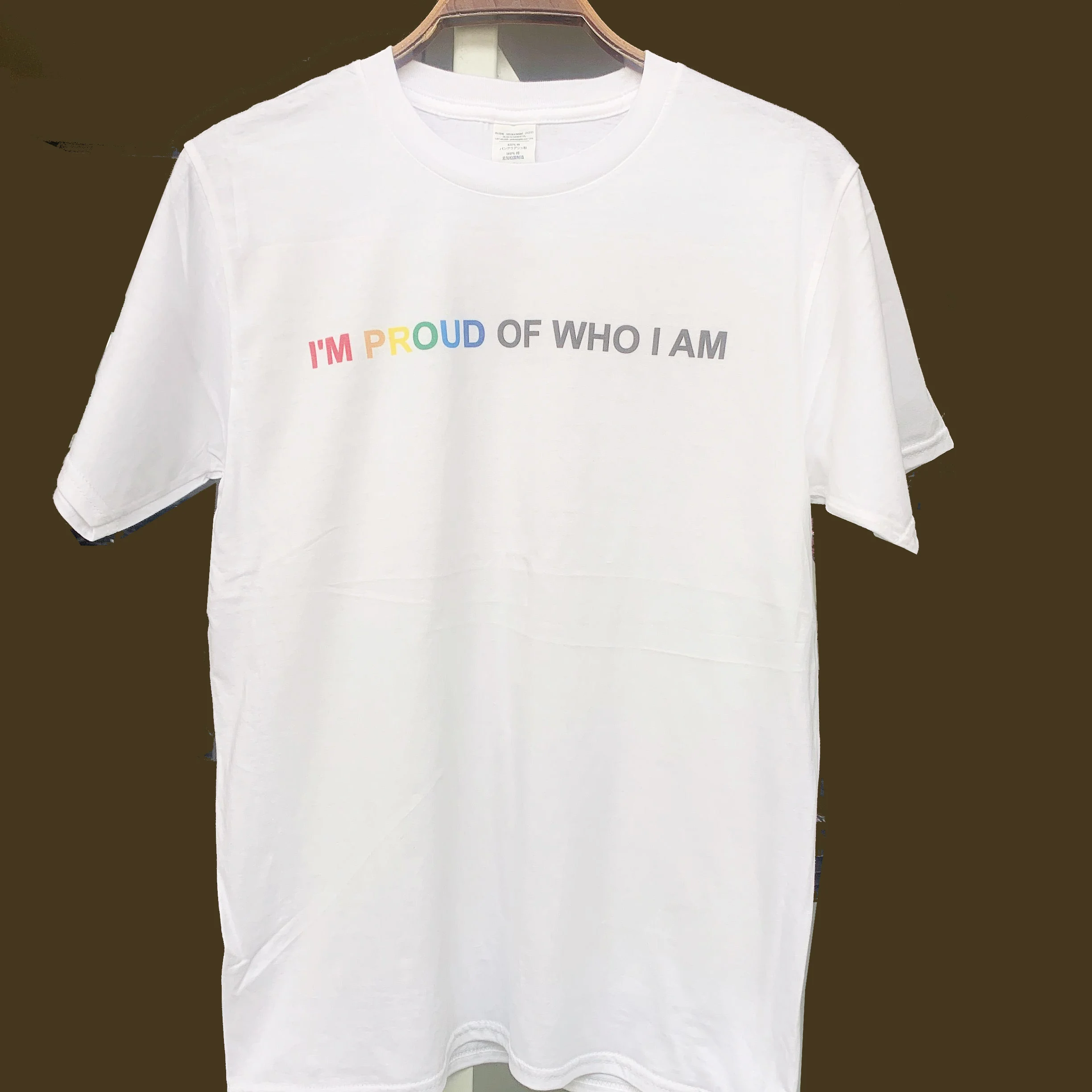 

I'm Proud Of Who I Am Colorful Letter Printed T Shirt Man Women Short Sleeve LGBT Style Tee Tops