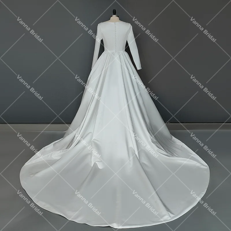 Luxe Satin Muslim Boat Neck Wedding Dress Long Sleeves Buttons Custom Made Plus Size Simple Chapel Train Ballgown Bridal Gown