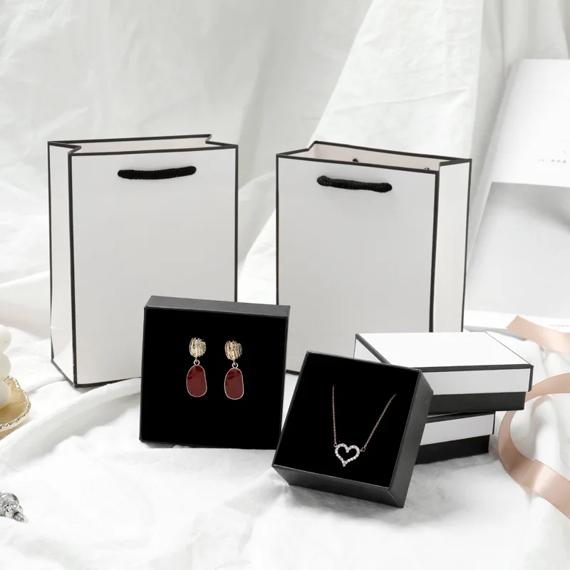 12Pcs Square Jewelry Display Gifts Box Holder Black and White Kraft Paper Engagement Ring Brooch Necklace Bracelet Box Bag