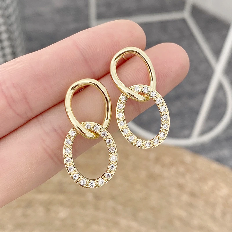 Desain Fashion Korea Anting Lapisan Ganda untuk Wanita Indah Mikro Bertatahkan Zirkonia Diskon Besar Anting Stud Perhiasan Pernikahan