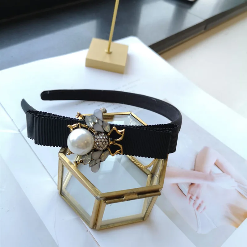 New Korea Bee Black Fabric Hairband Women Alloy Rhinestone Pearl Vintage Hair Accessories Bow Luxury Lady Headband Headdress