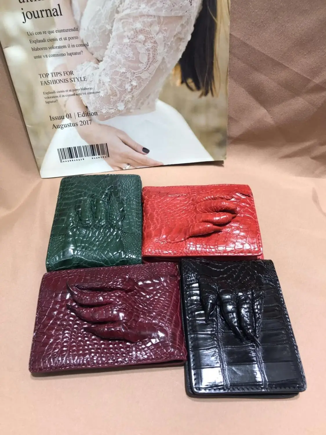 

Genuine crocodile skin wallet purse car drive license holder case alligator feet skin bank card wallet purse red green purple