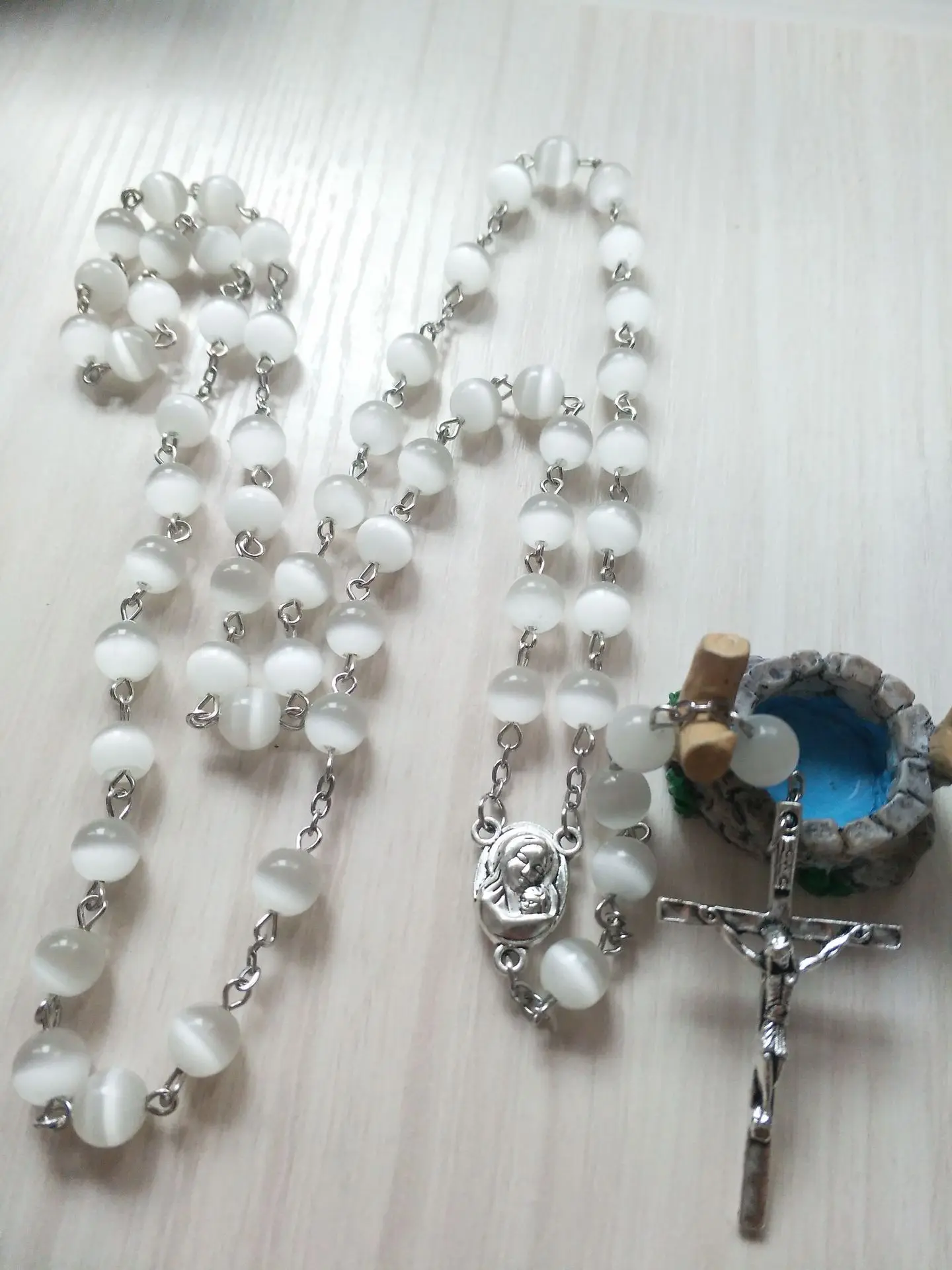 New White Opal Catholic Rosary Necklace Cross Jesus brings Good Luck Necklace