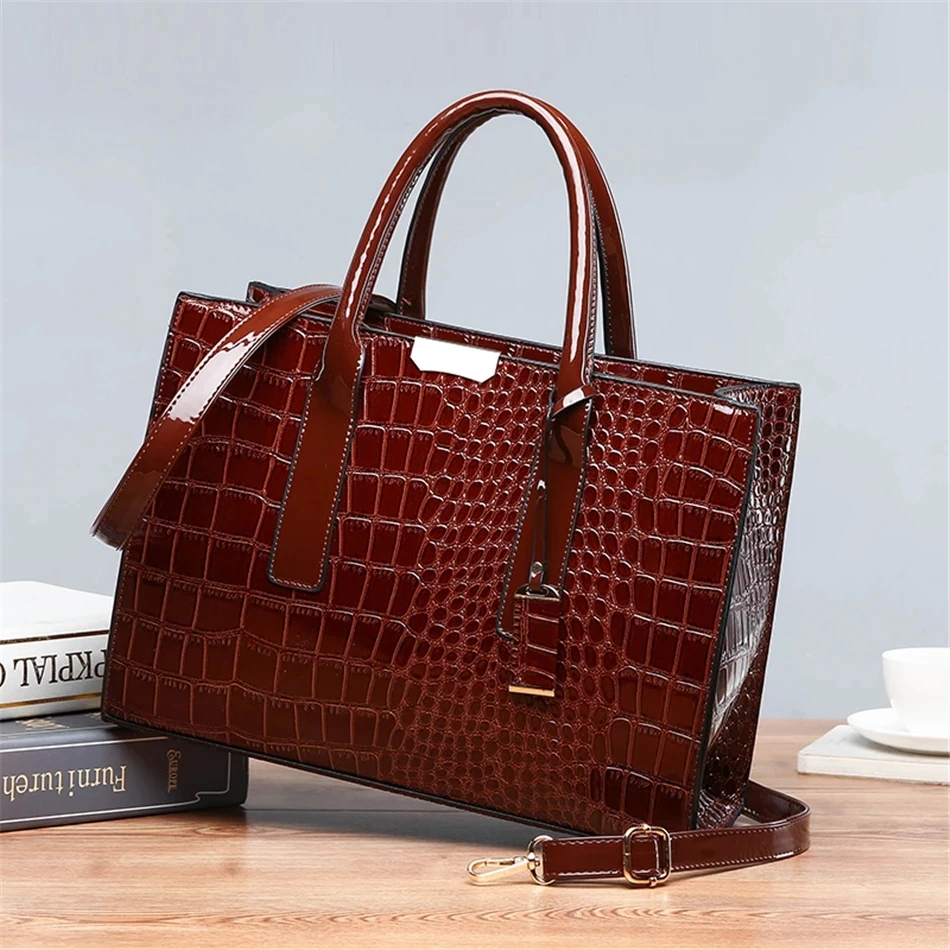 

Pantent Leather Women Messenger Bags Crocodile Female Crossbody Shoulder Hand Bags For Women 2021 High Quality Ladies Handbags