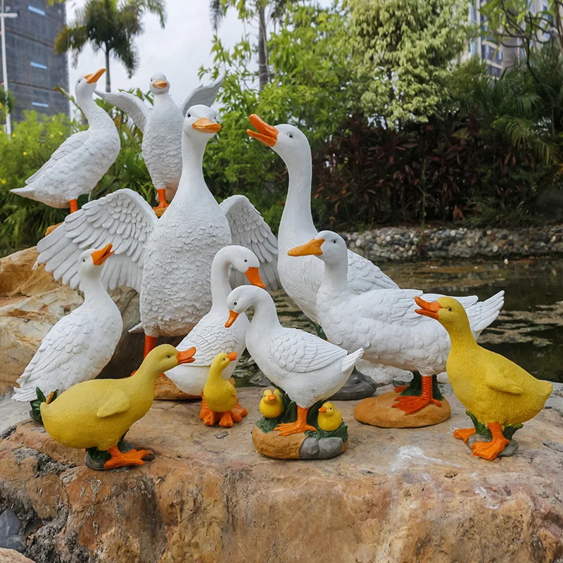 Outdoor Simulation Swan Sculpture Garden Decoration Gardening Pond Duck Statue Garden Decor Hand-made Crafts Animal Sculpture