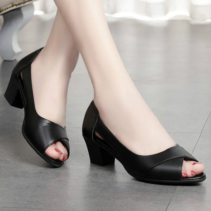 Summer Leather Comfortable Ladies Mid Heel Sandals Women Shoes Hollow Peep Toe Square Heel Sandals Woman Footwear