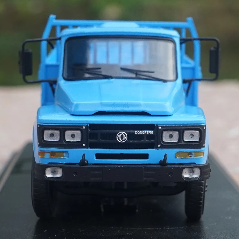 Exquisite 1:43 Dongfeng EQ140 military truck Alloy model,simulation die-cast collection gift and decoration gift,free shipping