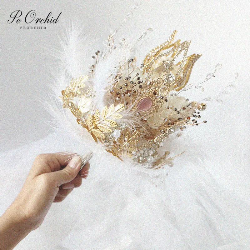 

PEORCHID 2020 Scepter Crown Luxury Wedding Bouquet Brooch Jewelry Gold Leaf Feather Bridal Hand Holding flowers Custom 2020