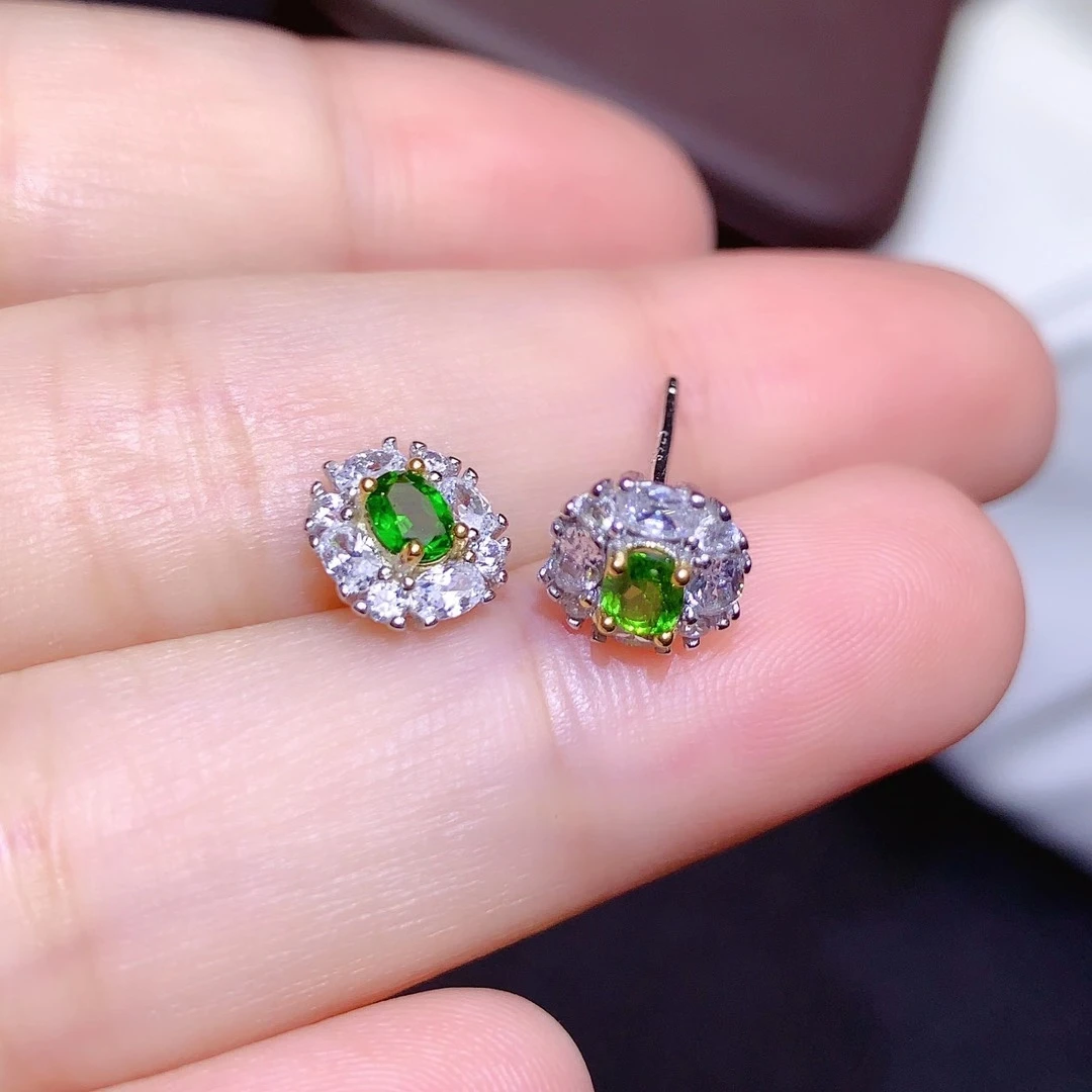 Fine Jewelry 925 Pure Silver Chinese Style Natural Diopside Girl Luxury Classic Oval Gemstone Earrings Ear Stud Marry Party